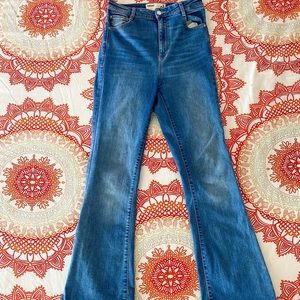 GARAGE HIGH RISE FLARE JEANS